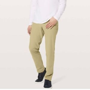 Lululemon men’s classic ABC trousers